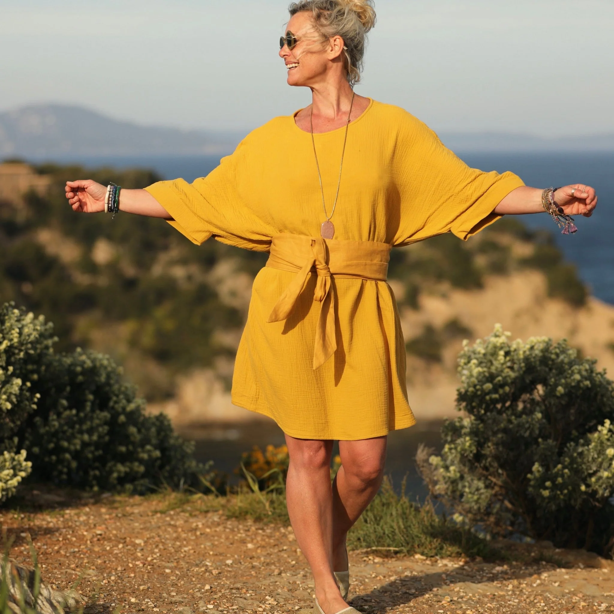 Robe Cassandre double gaze de coton ocre
