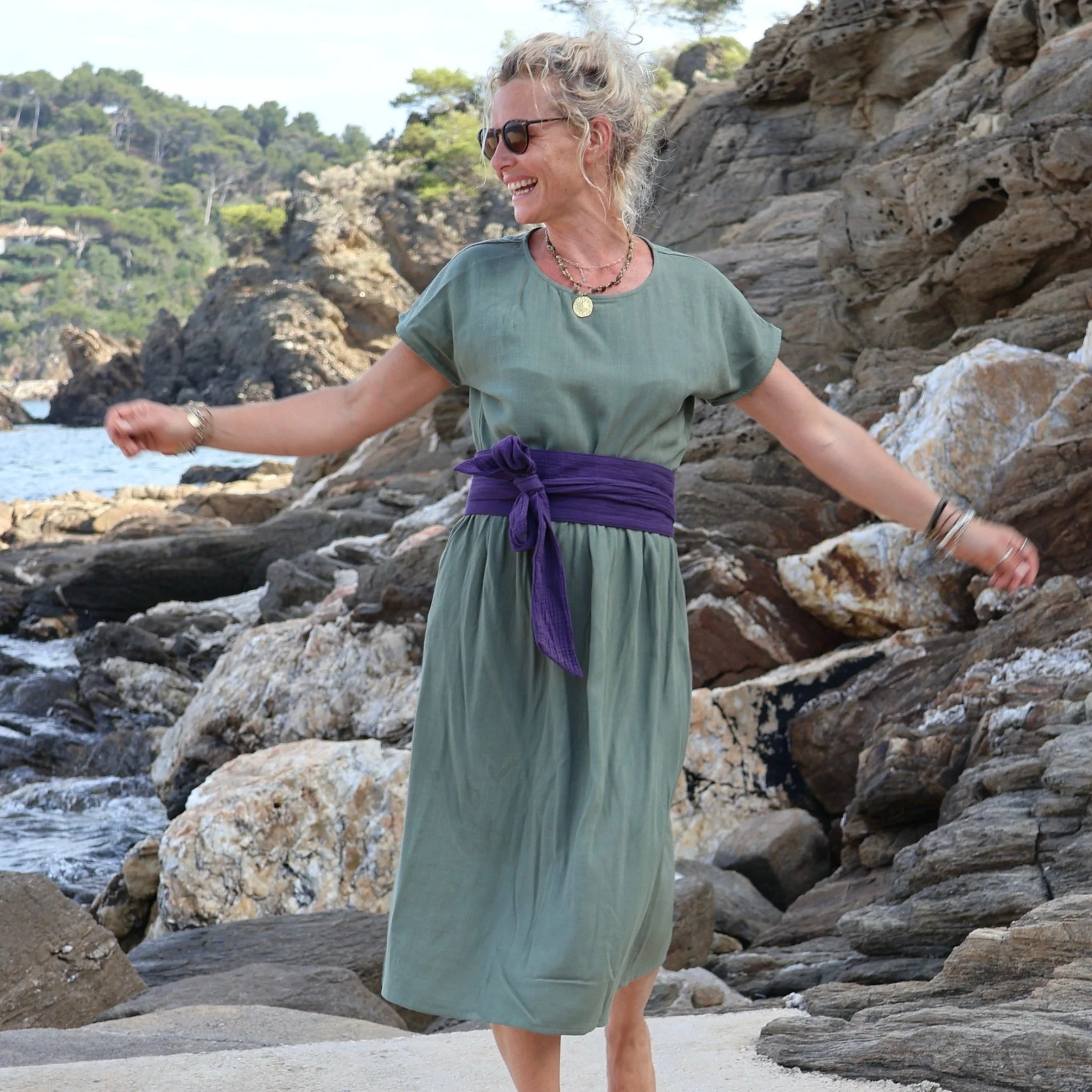 Robe Elsie en viscose/lin eucalyptus - Image 4