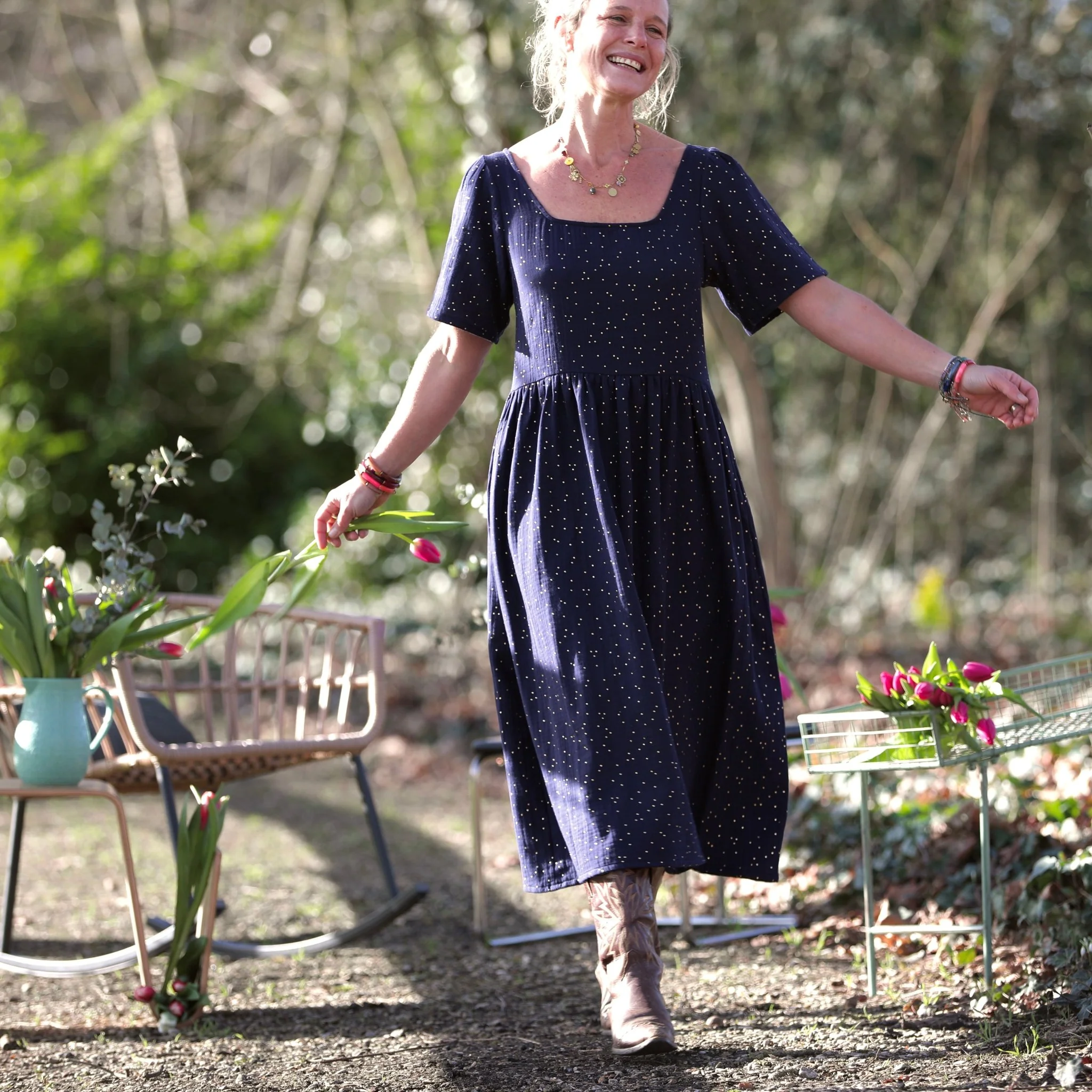 Robe Gwenaëlle - Double gaze de coton bleu nuit plumetis or - Image 9