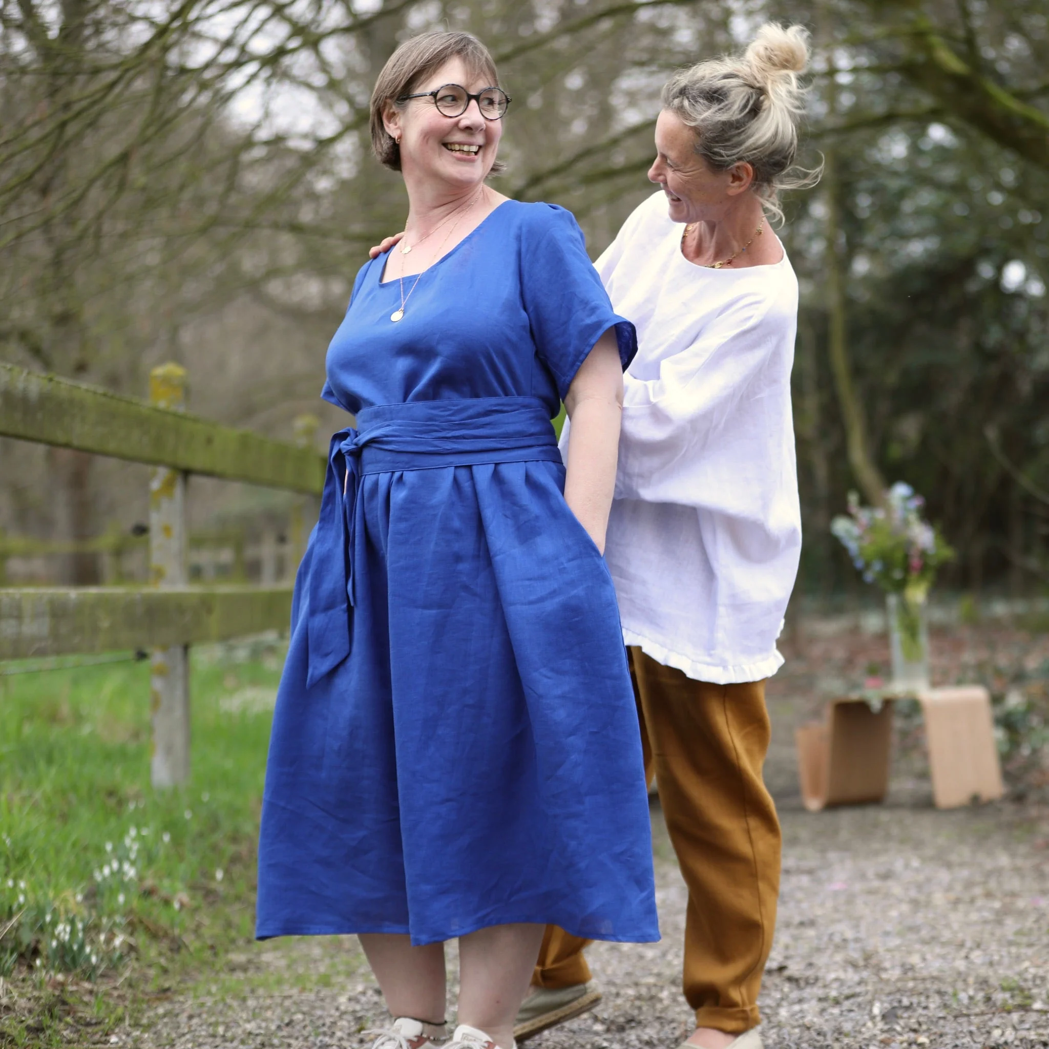 Robe Gwenaëlle - Lin bleu majorelle - Image 4