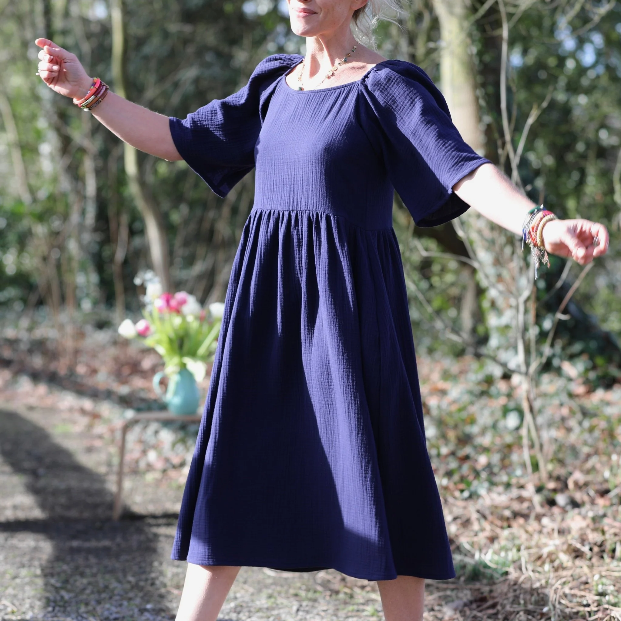 Robe Iloé – Double gaze de coton bleu nuit - Image 5