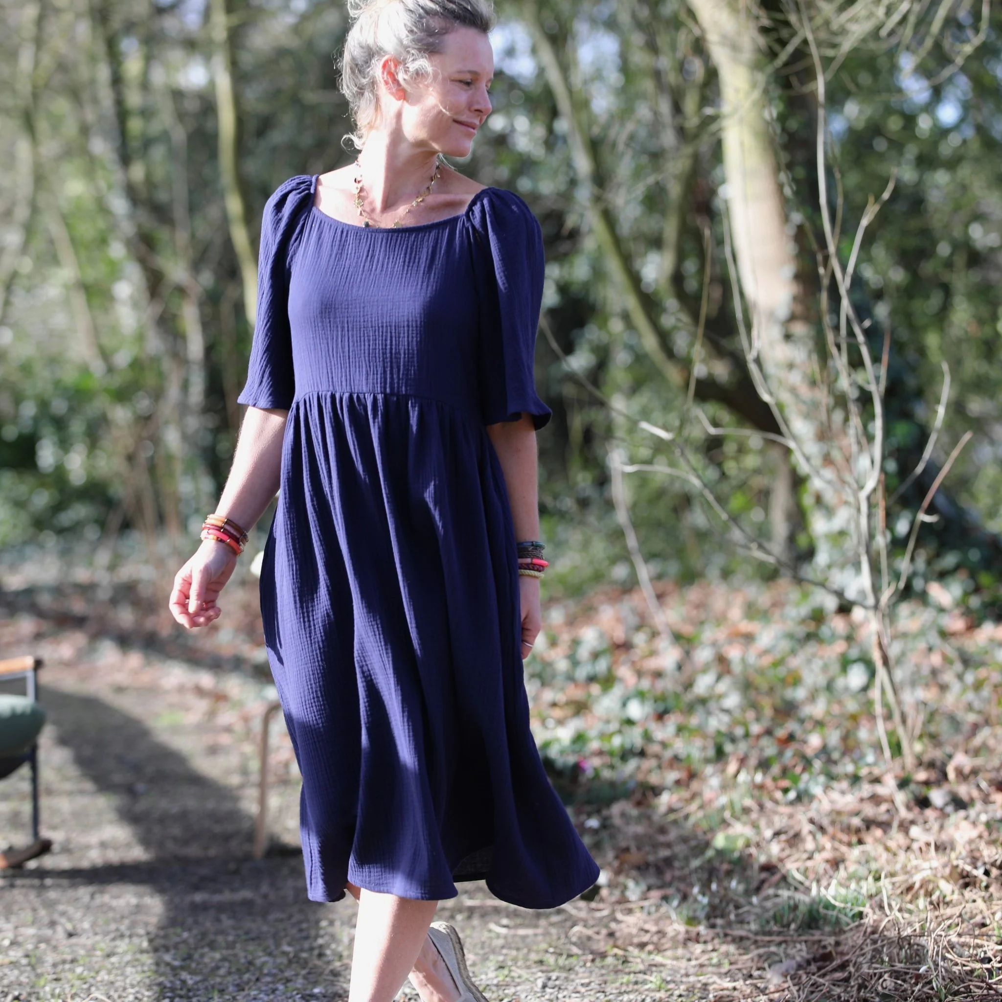 Robe Iloé – Double gaze de coton bleu nuit - Image 9