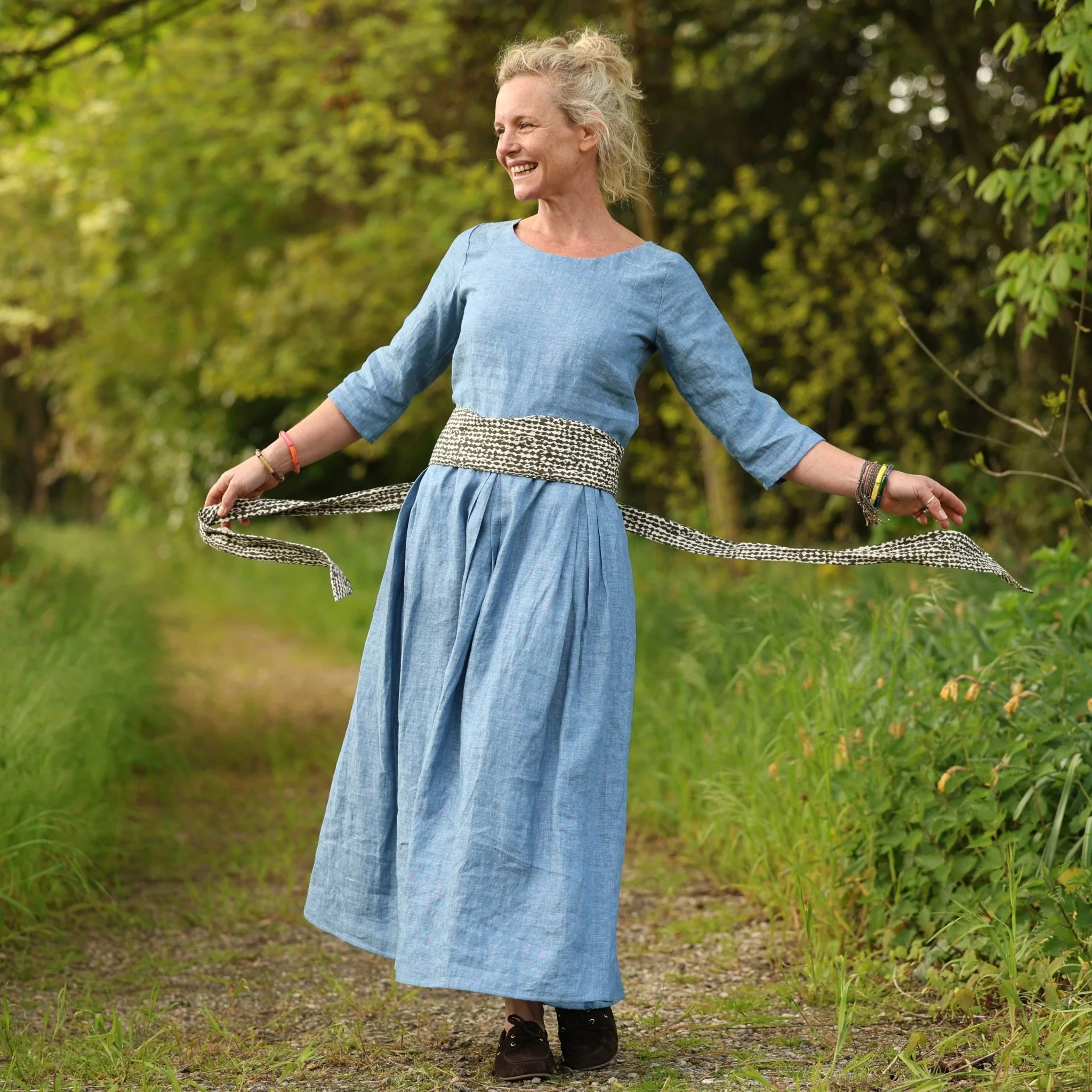 Robe Louisa manches 3/4 – Lin chiné denim - Image 19