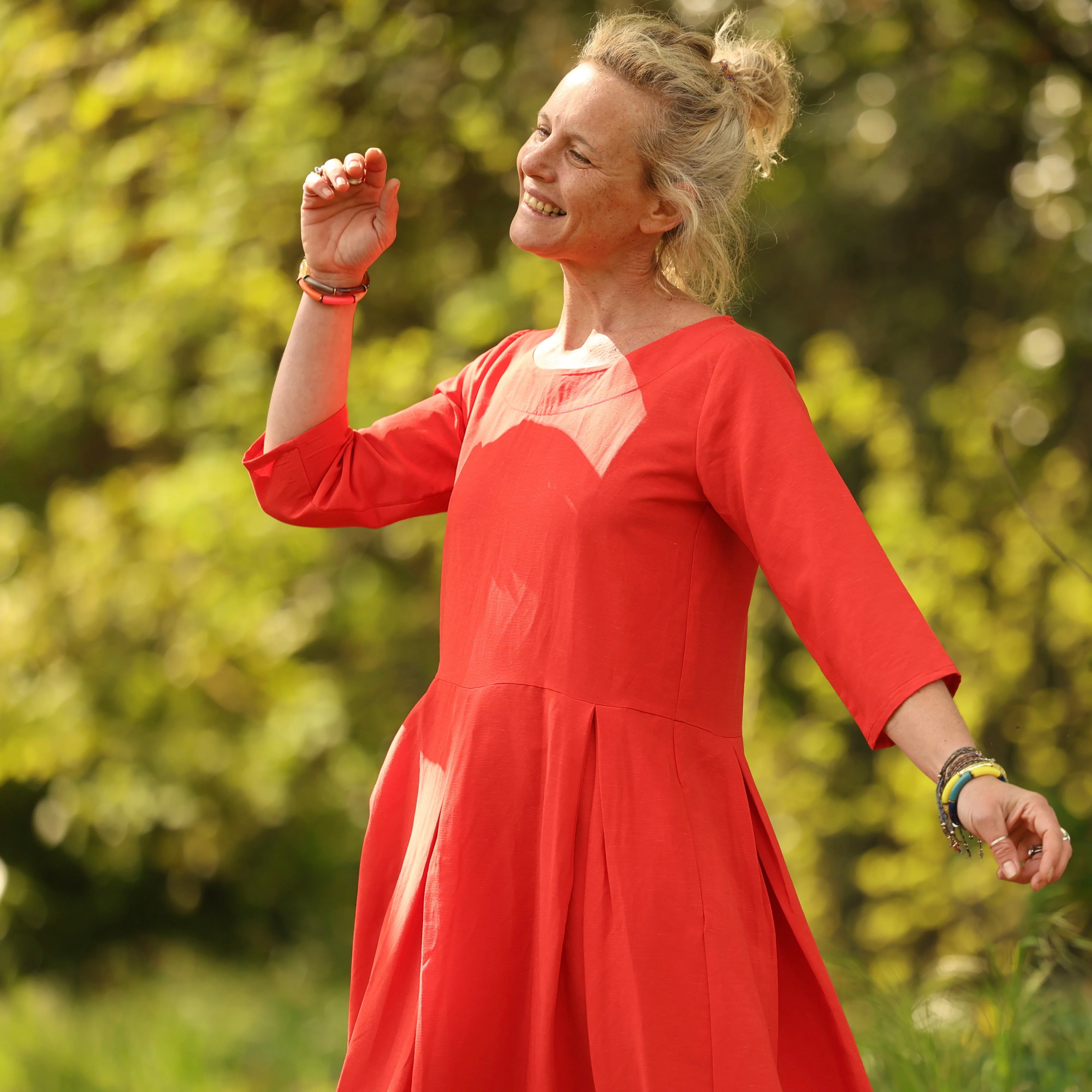 Robe Louisa manches 3/4 – Viscose/lin orange crépuscule - Image 7
