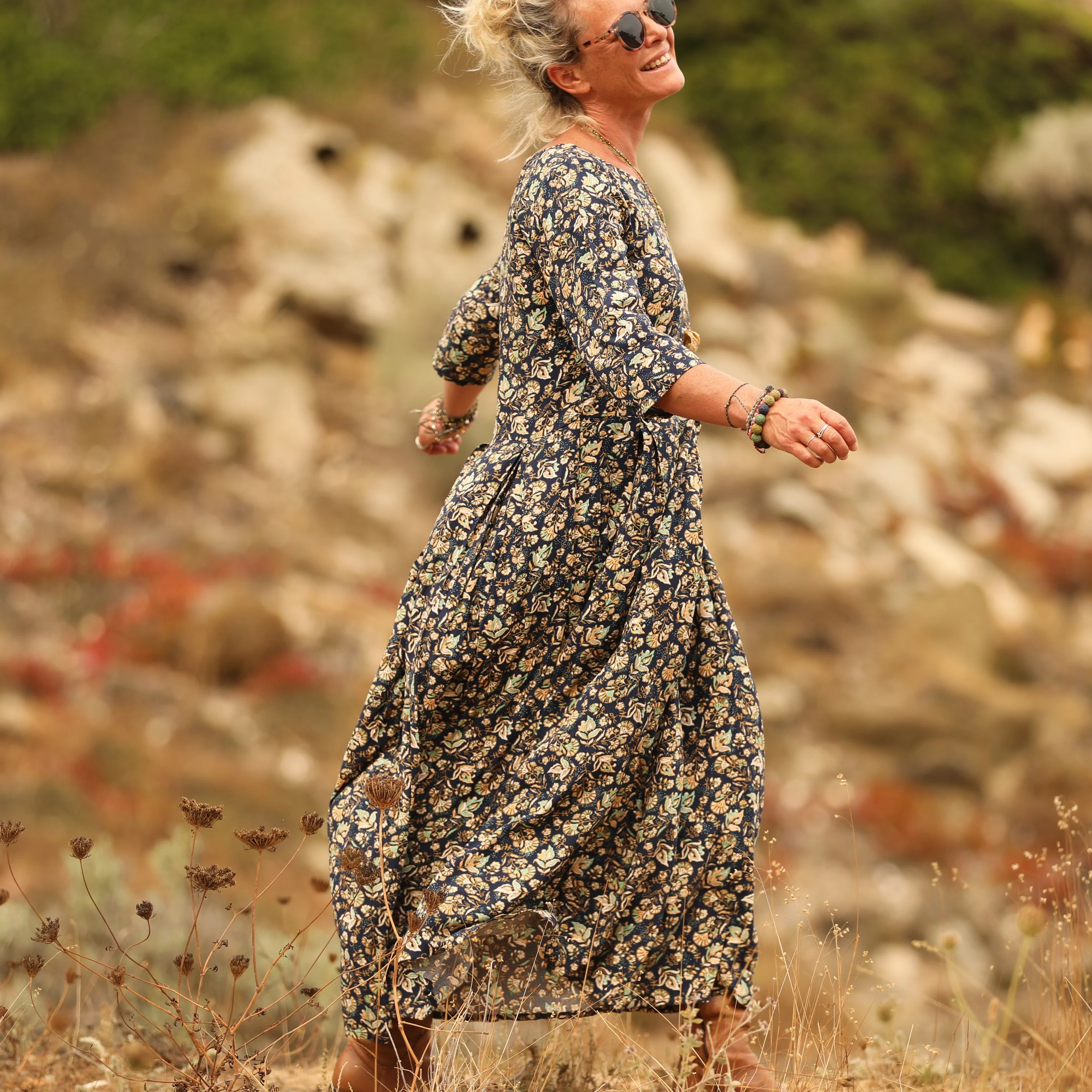 Robe Louisa viscose Aube bleue - Image 3