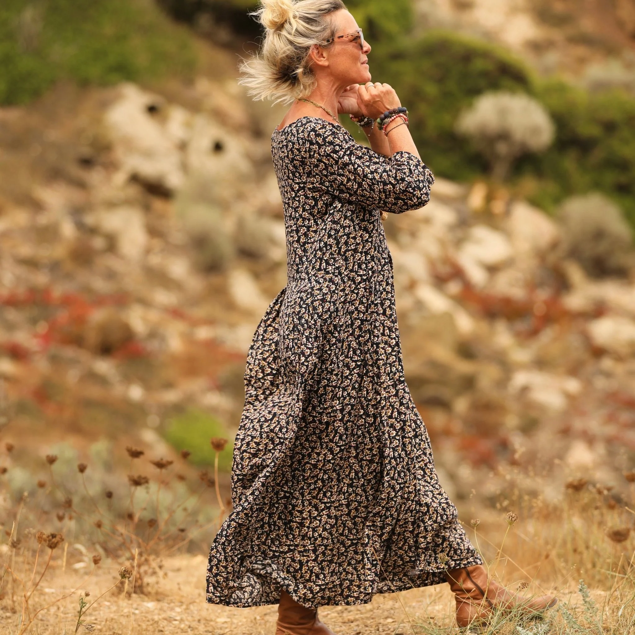 Robe Louisa viscose fleurettes dorées