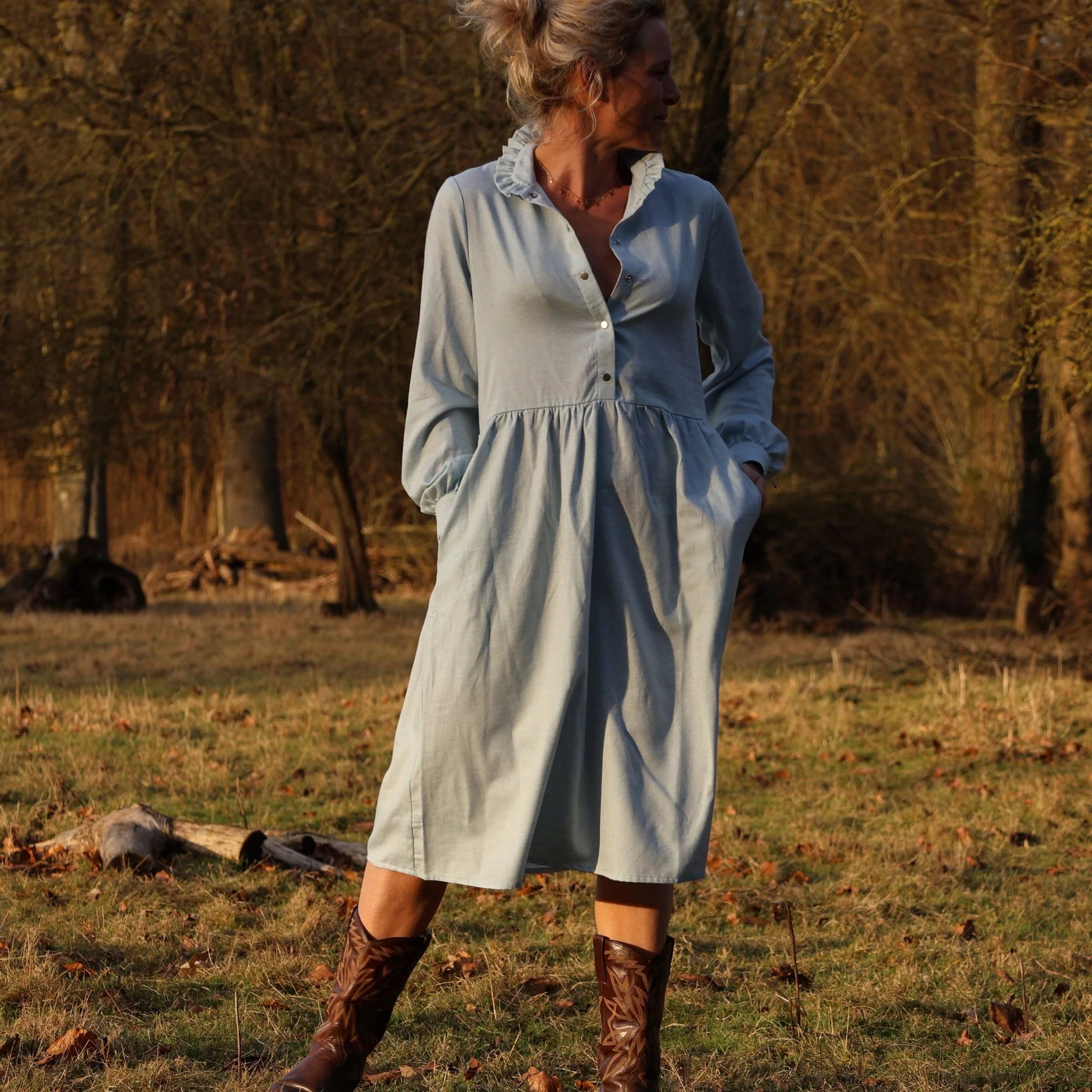 Robe Pomme - longueur midi - sergé de coton chiné ciel - Image 6