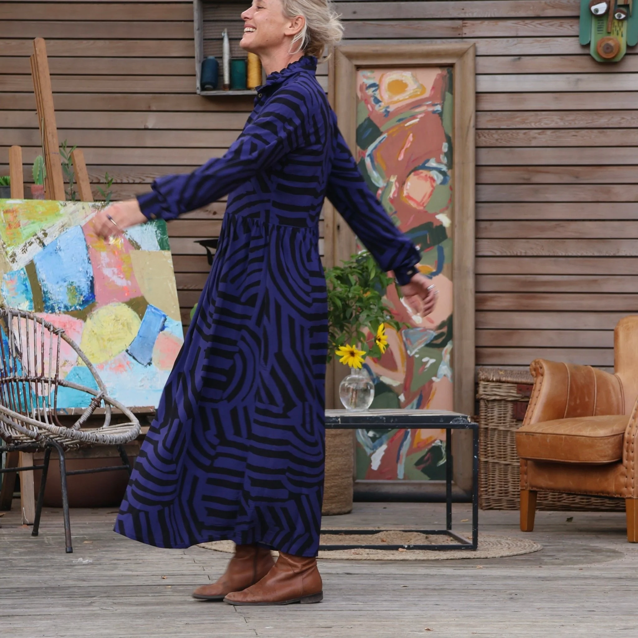 Robe Pomme -  viscose géométrique indigo/noir - Image 7