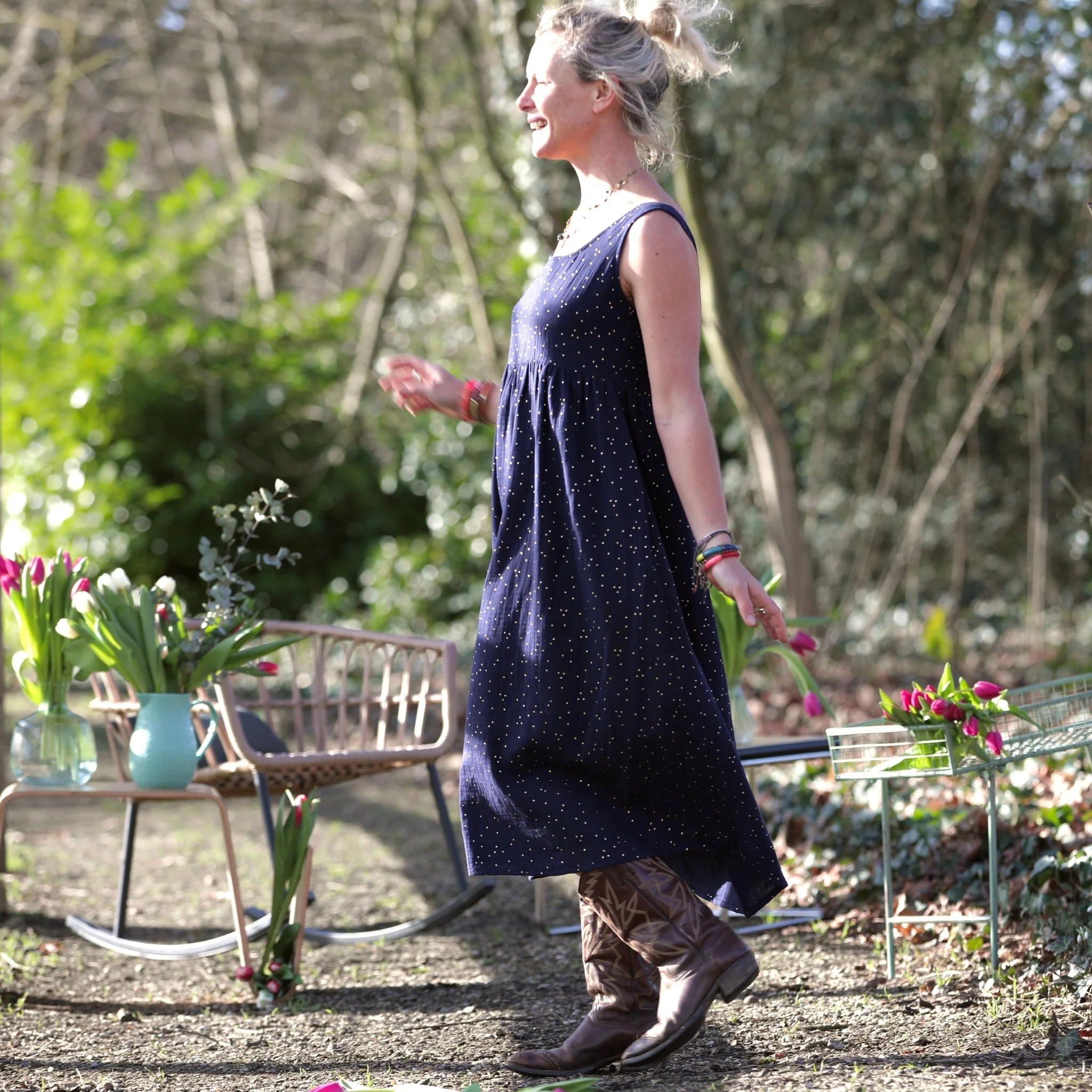 Robe Solène - double gaze de coton bleu nuit plumetis dorés - Image 8