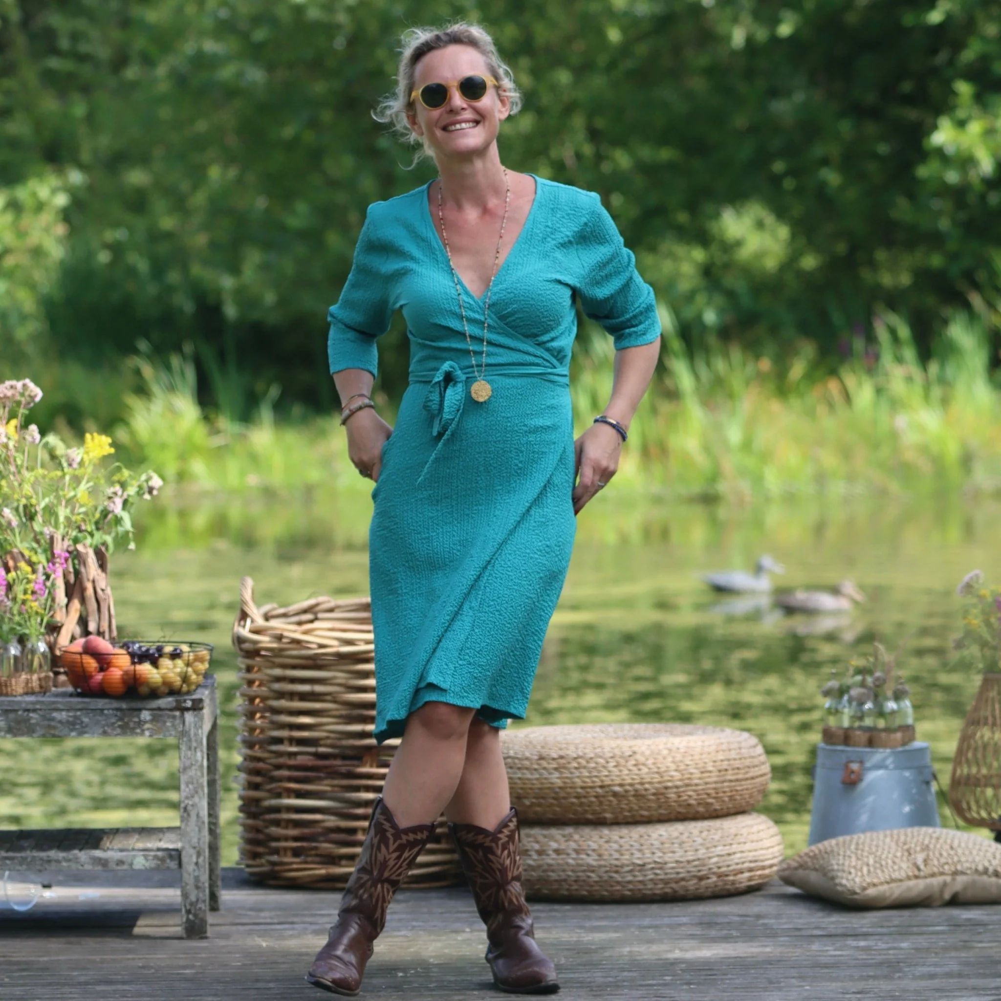 Robe Swan -  Viscose gaufrée turquoise - Image 7