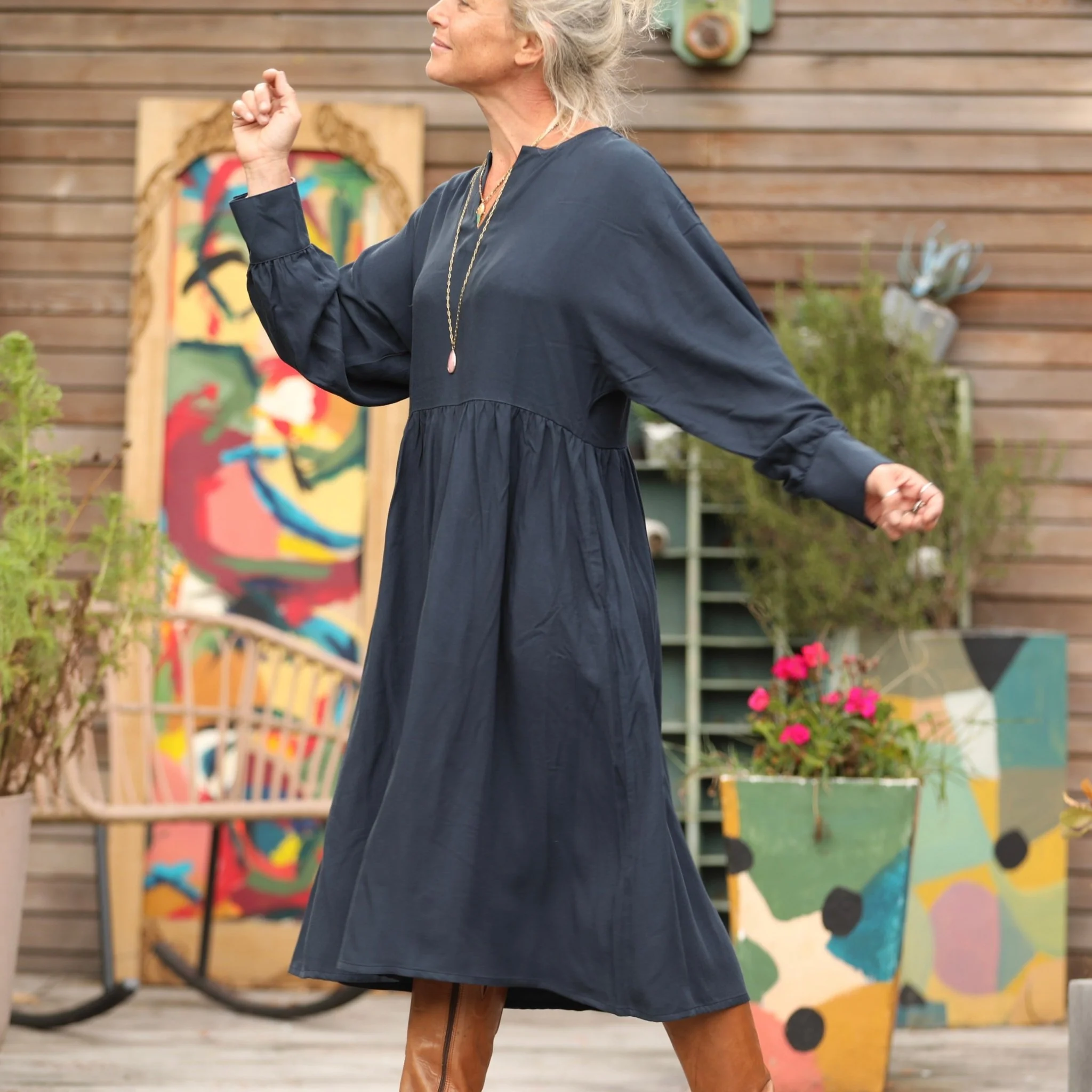 Robe Orlane - sergé de viscose marine - Image 6