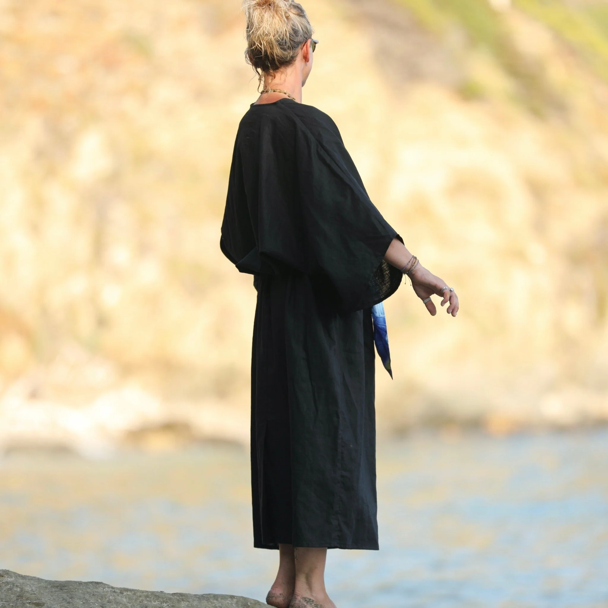 Robe Xiou lin noir - Image 4